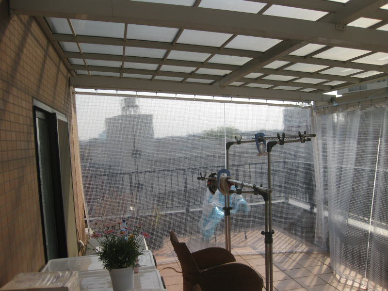 屋外用ビニールカーテンは 簡易で高耐久 風よけ 雨除け ホコリよけ 目隠しと豊富な機能 ビニールカーテン専門店のビニテン Com